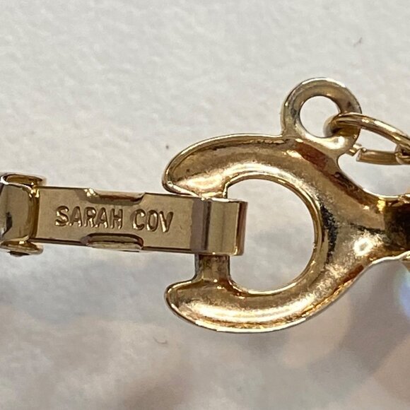 Sarah Coventry Gold-Tone Bracelet With Oval Rainbow Glass Cabochons & Safety Cha - Picture 3 of 14